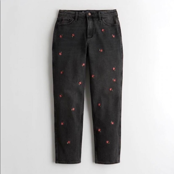 Hollister Denim - Hollister Rose Embroidered Curvy High Rise Mom Jeans Size 29 27 Inseam